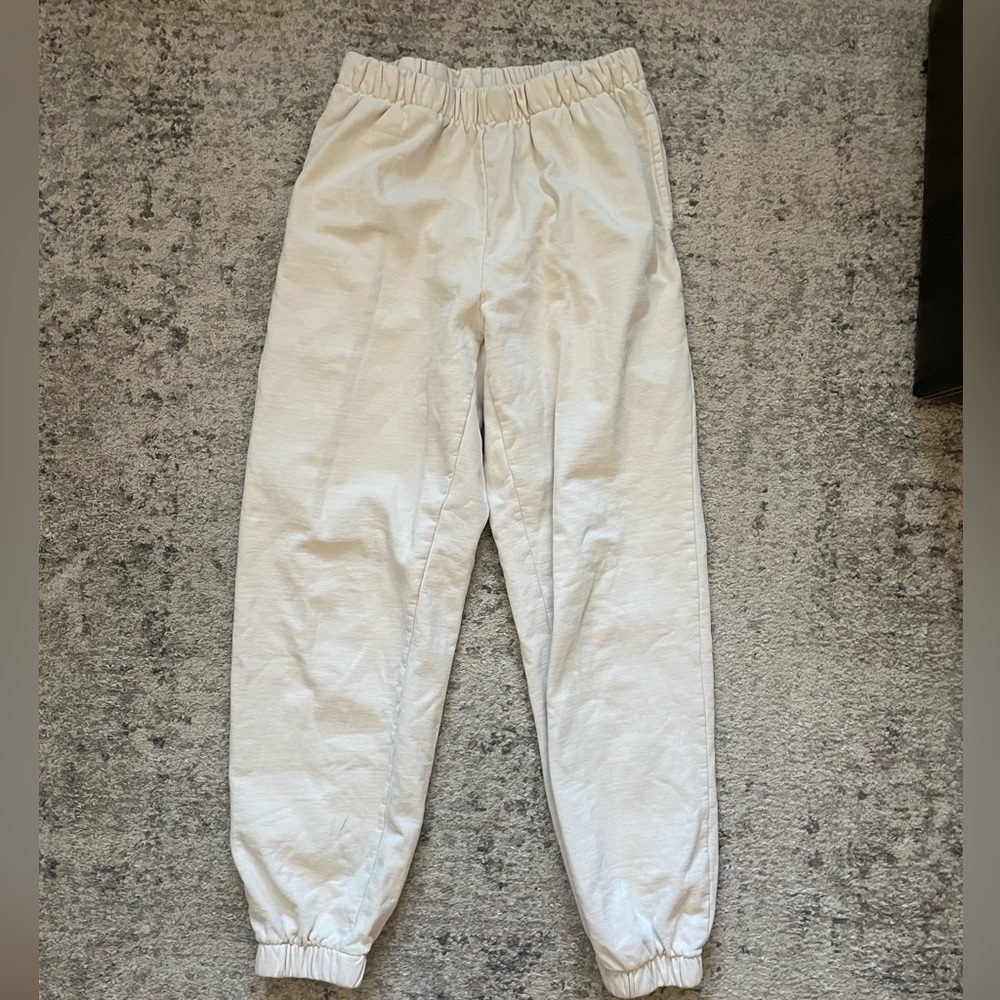 Brandy Melville John galt sweatpants